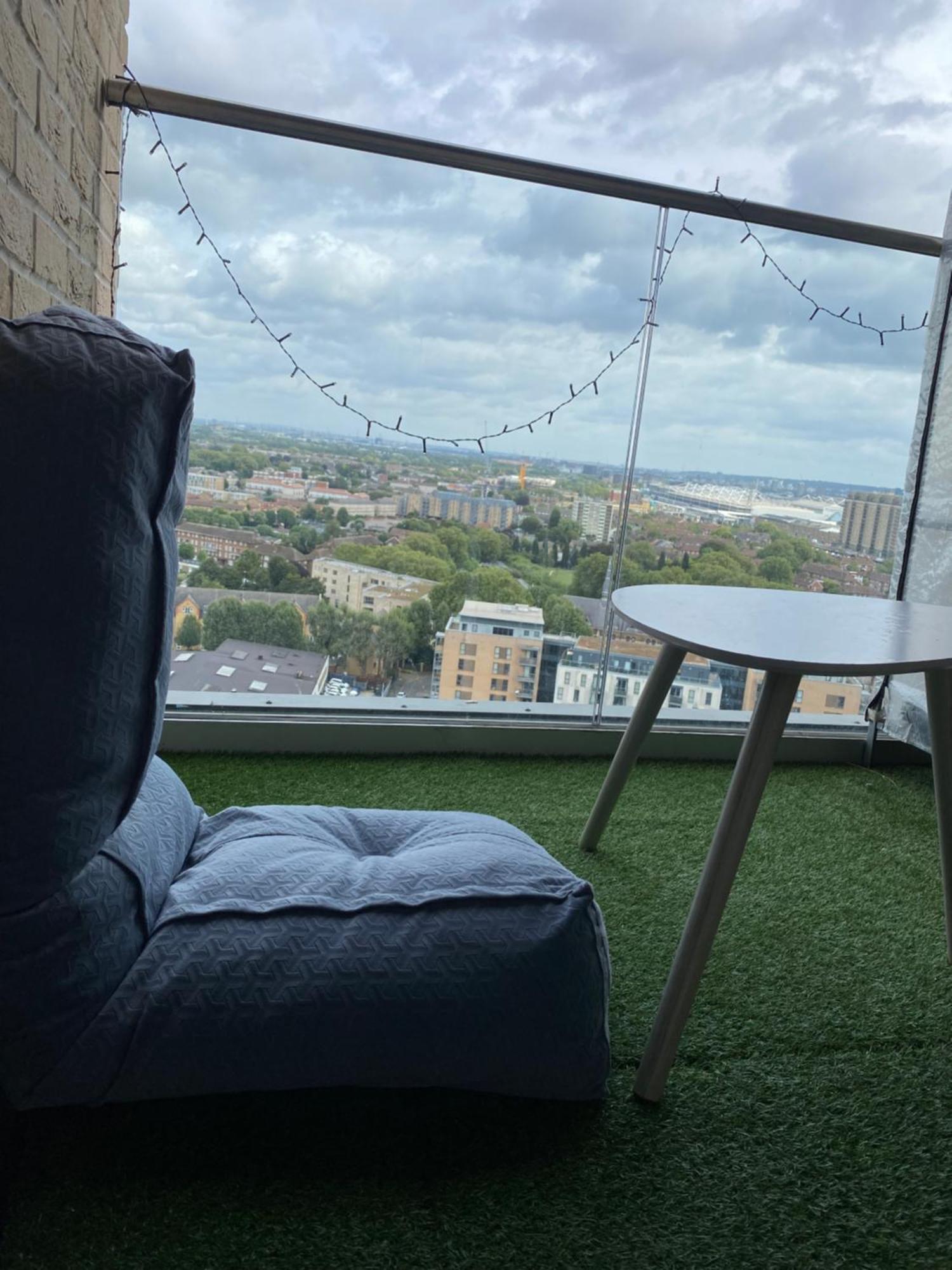 Cozy Flat With Stunning Views Lägenhet London Exteriör bild